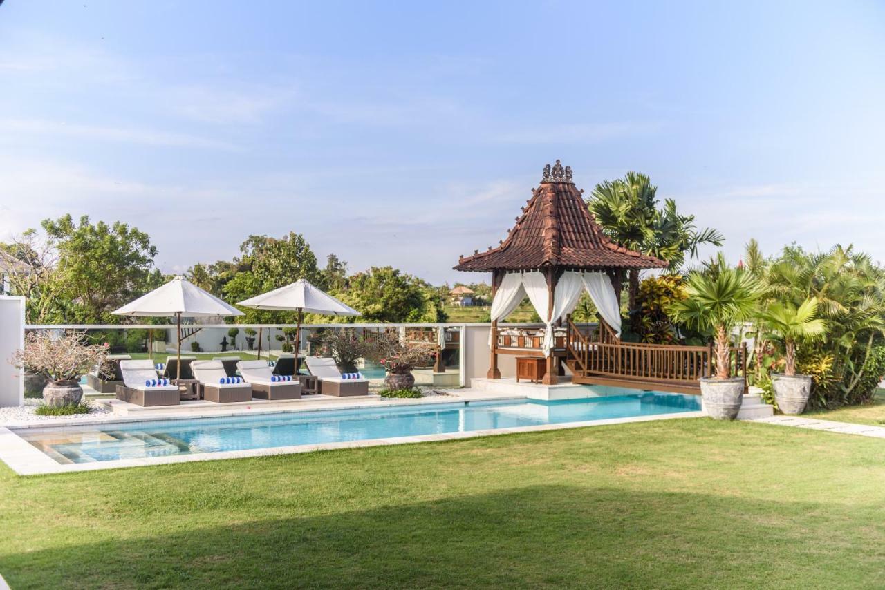 Villa Jalal Кута Екстериор снимка